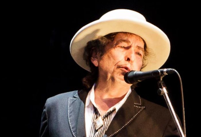 Bob Dylan, il menestrello di Duluth compie 80 anni