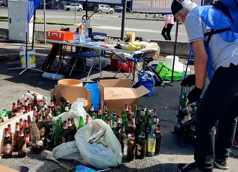 All’Aurelio giornata di pulizie con Ama e ReTake Roma