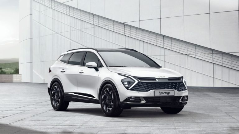 Kia Sportage si evolve con un design moderno e dinamico