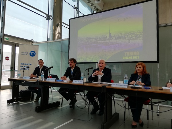 Ryanair apre base a Torino, Andorno “Opportunità strategica”