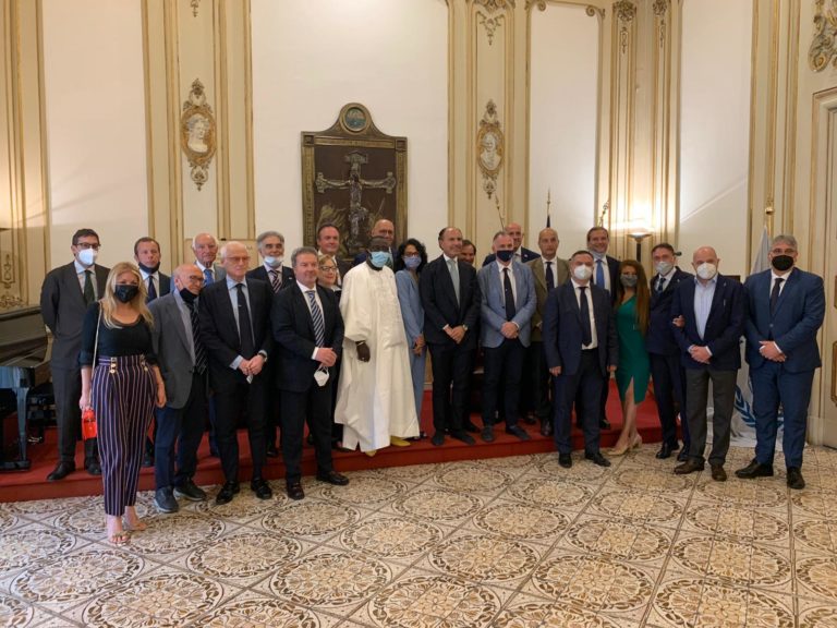 Garavaglia incontra consoli Fenco “Fondamentali rapporti con estero”