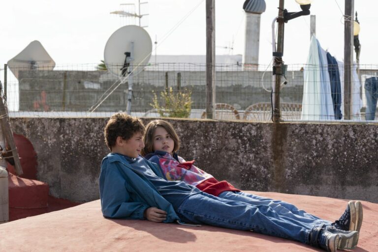 TV, presentata a Napoli la serie Netflix Generazione 56K