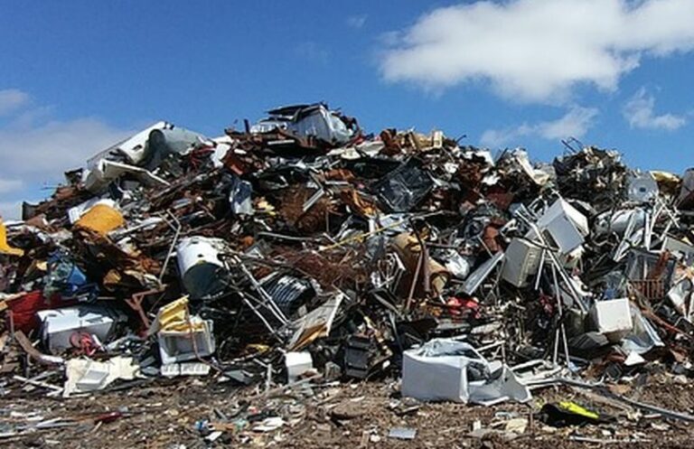 Rifiuti, Zingaretti “Firmo ordinanza per aiutare Roma”