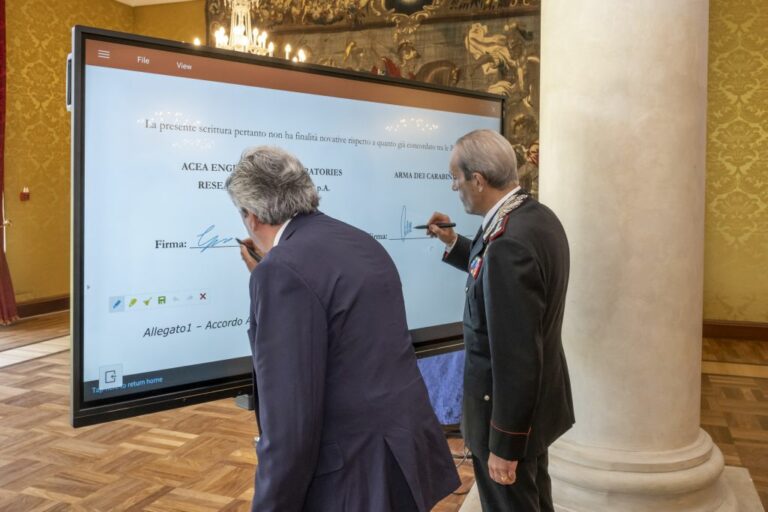 Rifiuti, operativo il progetto SmartComp Arma dei Carabinieri-Acea