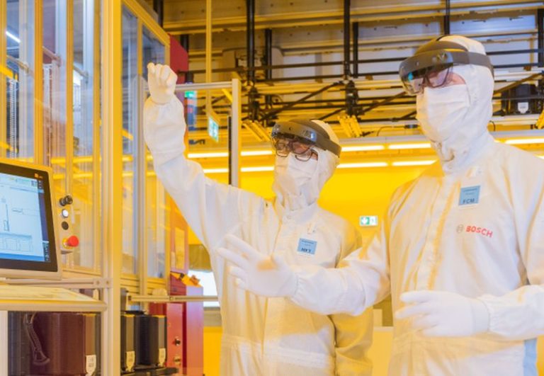 Apre a Dresda fabbrica di chip high tech