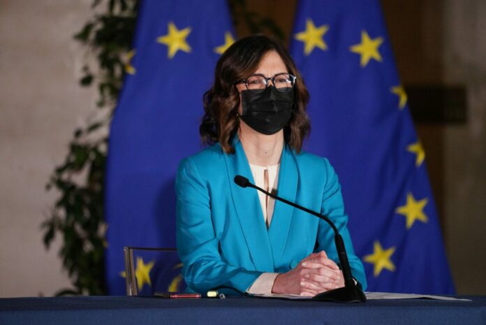 MARIA STELLA GELMINI MINISTRA AFFARI REGIONALI