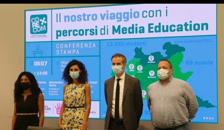 In Lombardia 12 mila giovani a lezione contro i rischi del web