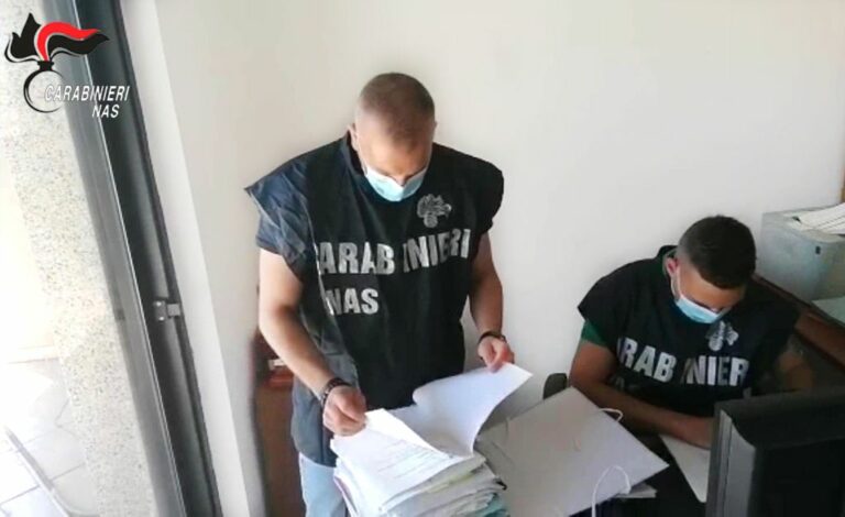 Truffa e Falso, denunciati 49 dipendenti Asp di Reggio Calabria