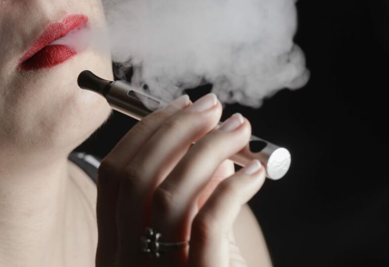 La filiera dell’alternativa alle sigarette per “Un futuro senza fumo”
