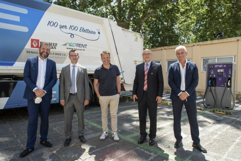 Renault Trucks ed Enel X insieme per diffusione mobilità elettrica