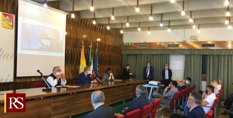 Cenere Etna, Roma accoglie richiesta Sicilia. 5 mln per rimozione