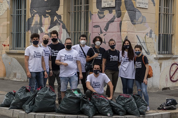 Sostenibilità, Utravel “pulisce” Torino insieme agli under 30