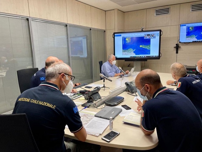 Incendi, Curcio “Efficienza Regione Sardegna ha salvato vite umane”