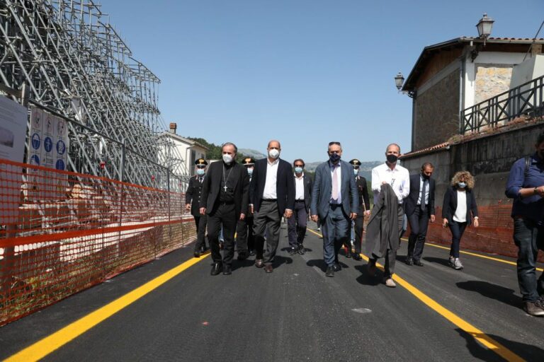 Amatrice, Zingaretti “Punto su ricostruzione, già investiti 150 mln”