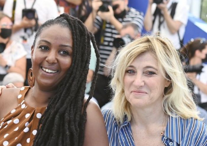 A Cannes “La Fracture”, Bruni Tedeschi e la Francia nel caos sociale