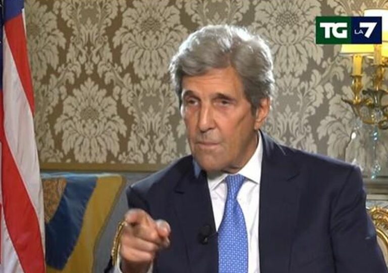 La7, a Omnibus intervista a John Kerry per il G20 Clima