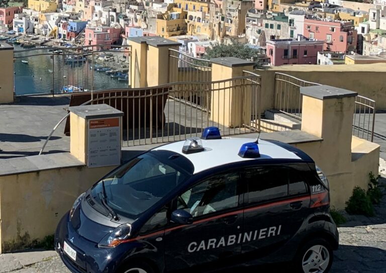 Lavoro nero e sicurezza, sull’isola di Procida 4 su 6 aziende irregolari