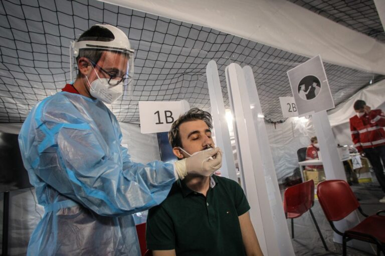 Covid, in Emilia Romagna 685 nuovi positivi e due decessi