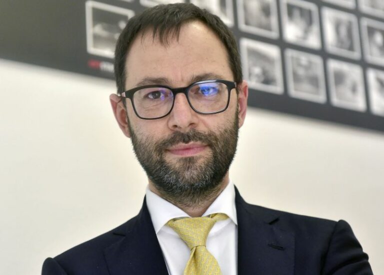 M5s, Patuanelli “Doveroso vi siano volti nuovi”