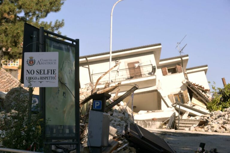 Amatrice, Zingaretti partecipa ad apertura nuovi cantieri
