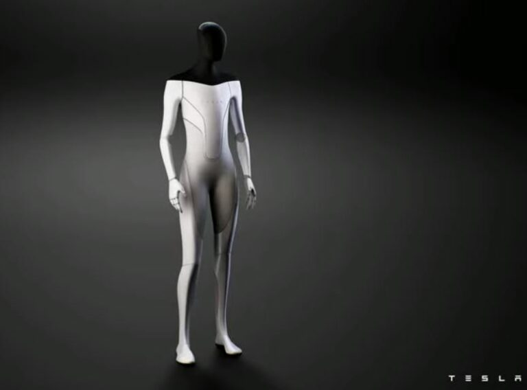 Tesla lancia il progetto di un robot umanoide