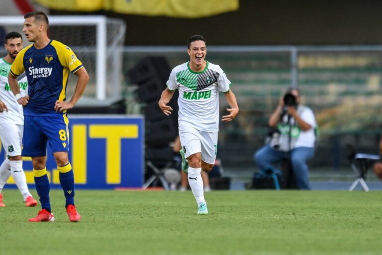 Il Sassuolo espugna Verona e vince 3-2