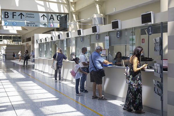 Emilia Romagna, fino a maggio 2023 niente ticket per ricoverati Covid