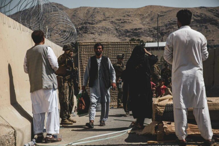 Arrivano in Puglia i primi 40 profughi afghani