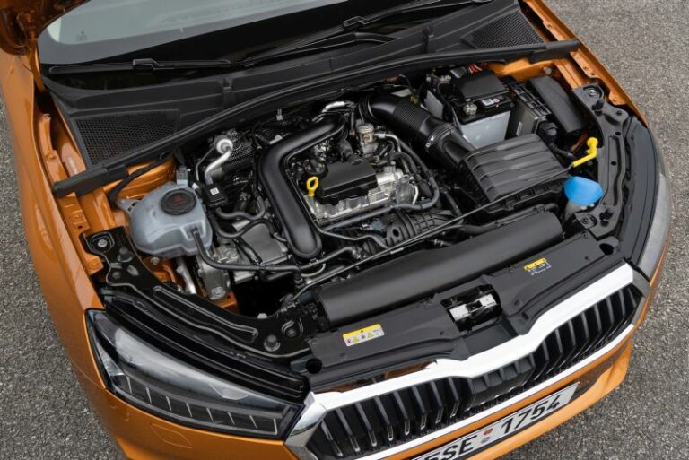 Nuova Skoda Fabia, propulsori Evo aumentano l’autonomia