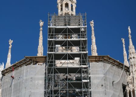 Raccolta fondi Intesa Sanpaolo per restauro guglia Madonnina Milano