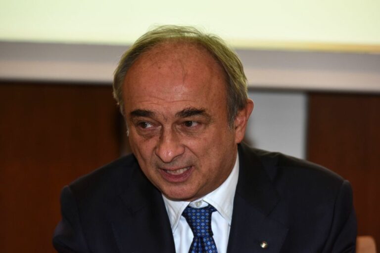 Nel secondo trimestre torna a crescere il terziario in Lombardia