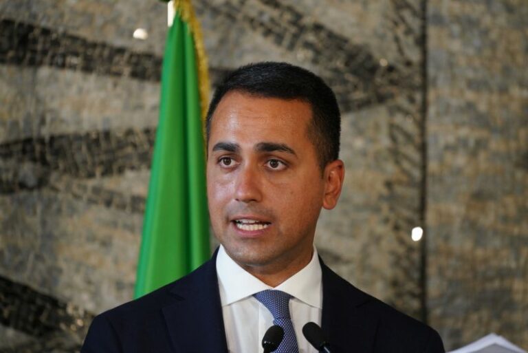 Di Maio “Farnesina contraria a semafori alimentari”