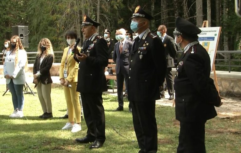 Carabinieri reclutano gli studenti per la tutela dell’ambiente