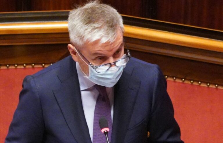 Afghanistan, Guerini “Il contagio terroristico può colpire altre regioni”