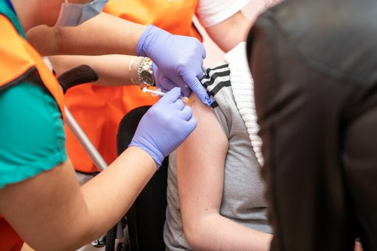 Nel Lazio in 4 milioni hanno completato ciclo vaccinale