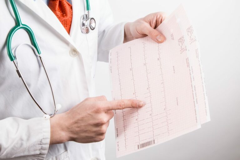 Minacce no vax, Fiaso “Chiederemo di costituirci parte civile”