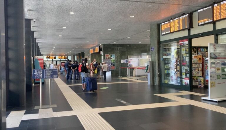 No Vax, nessun manifestante alla stazione di Reggio Calabria