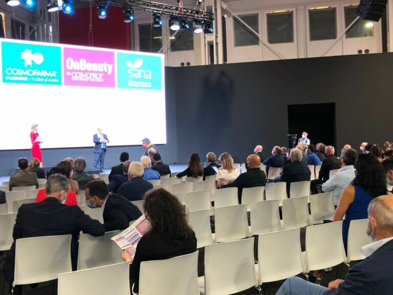 A Bologna Fiere al via Cosmofarma 2021