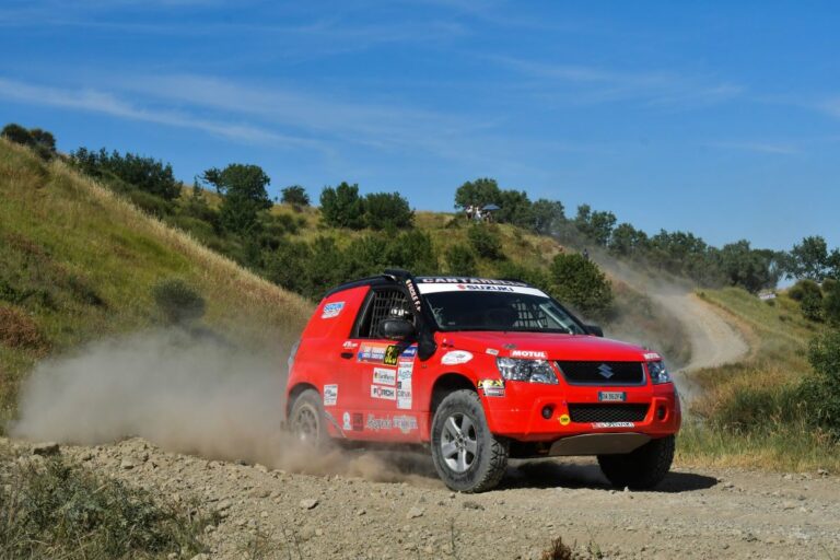 Suzuki in formazione completa all’Italian Baja Internazionale