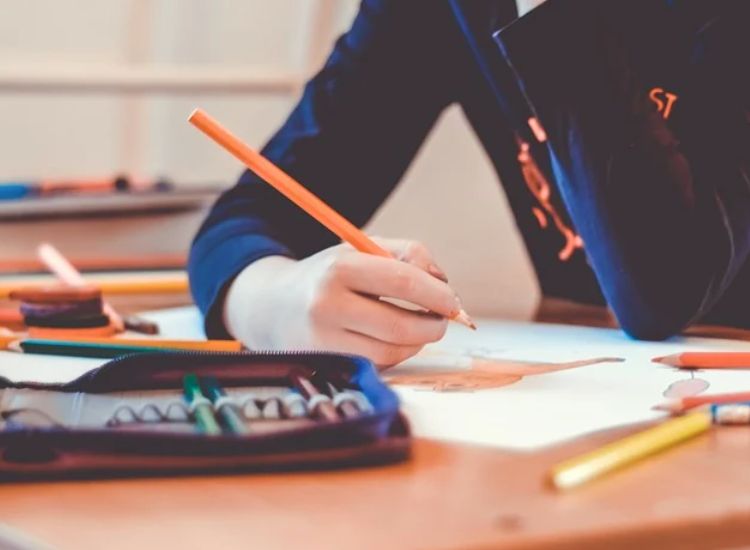 Covid, ordinanza della Valle d’Aosta per la riapertura delle scuole