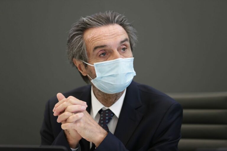 Fontana “tra pochi giorni arriviamo a 87% di lombardi immunizzati”