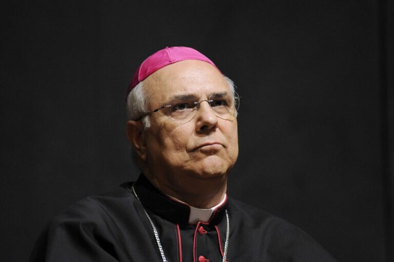 Si è dimesso l’arcivescovo di Catanzaro Bertolone