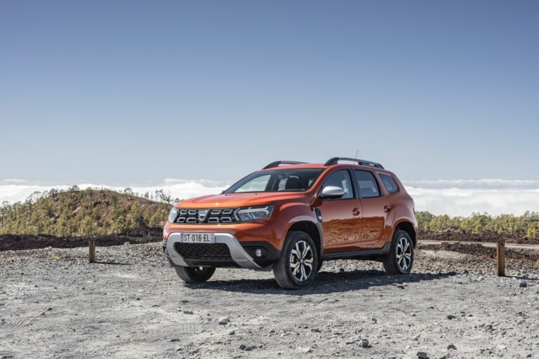 Nuovo Dacia Duster, look da SUV, robusto e versatile