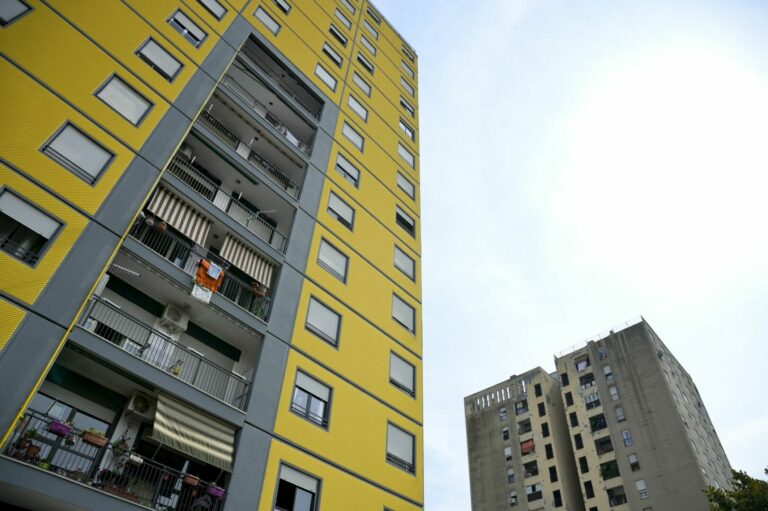 Occupazioni abusive a Roma, maxi sgombero a Tor Bella Monaca