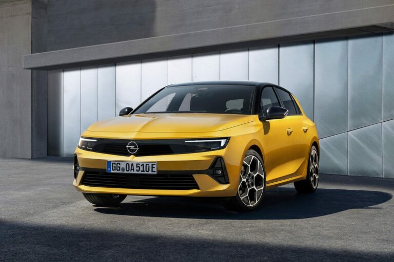 Debutta la nuova generazione di Opel Astra