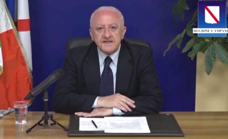 De Luca “Obiettivo immunità di gregge a ottobre non raggiunto”