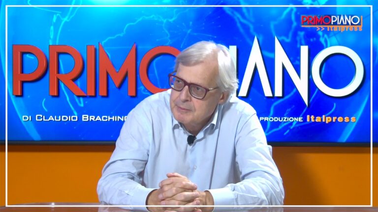 Sgarbi “Green pass inutile, la vera emergenza è quella democratica”