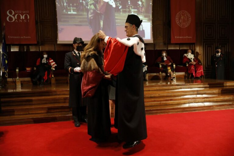 Università di Padova, si insedia la prima rettrice in 800 anni di storia