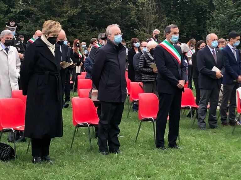 Vent’anni strage Linate, il ricordo di istituzioni e famiglie