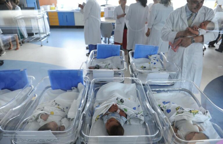 Covid, da donne positive più parti prematuri